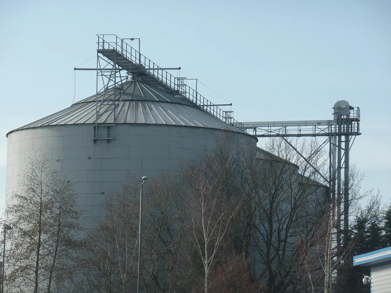 Hvad koster det at bruge tørretumbler? Opdag de skjulte udgifter og 7 nemme sparetips